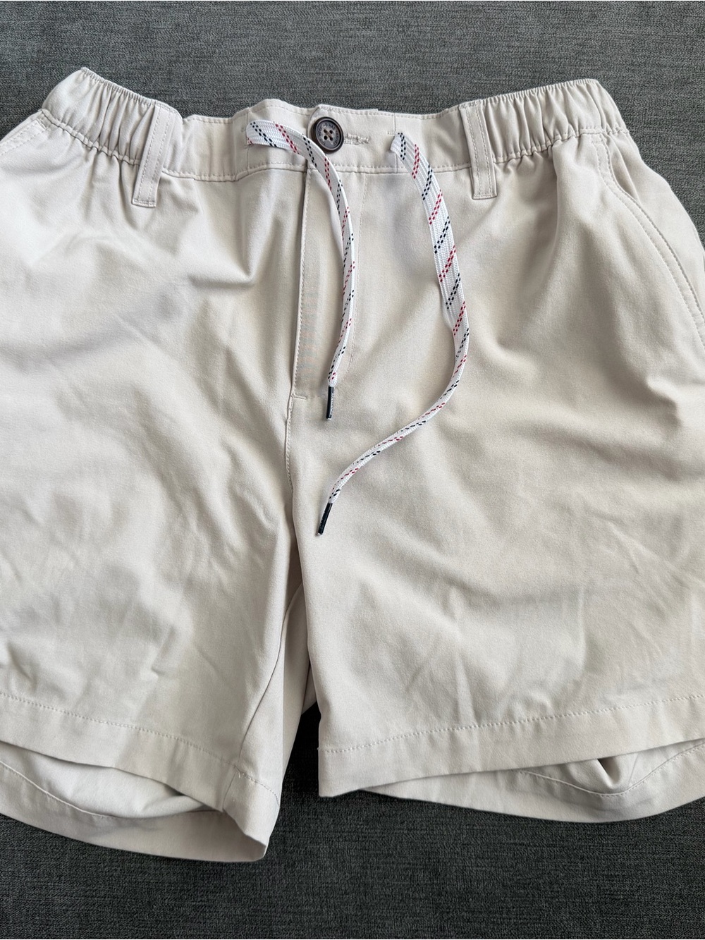 chubbies Cream Drawstring Hybrid Shorts